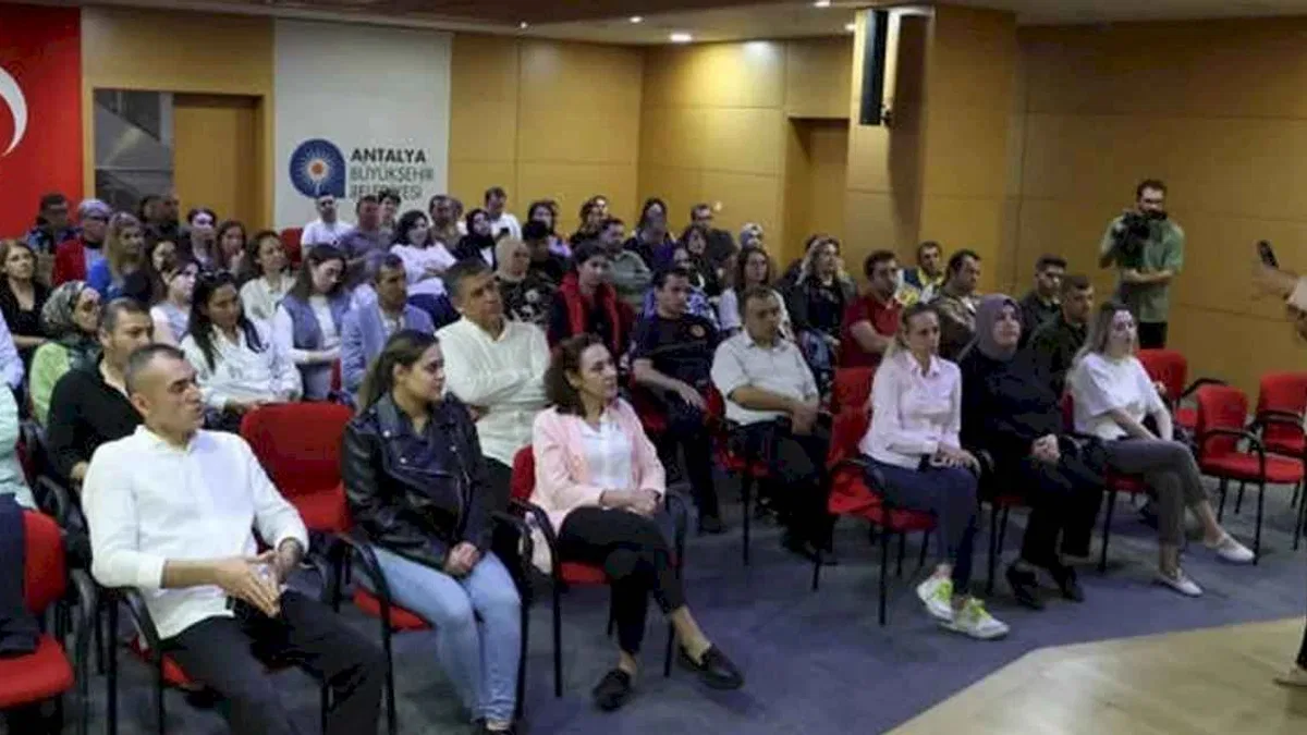 Antalya Büyükşehir’de “Zaman Yönetimi” eğitimi