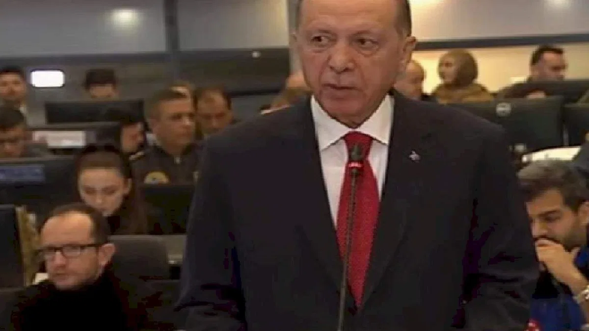 Cumhurbaşkanı Erdoğan: 1 yıl sabır bekliyorum! Ailelere 100 bin lira nakdi yardım