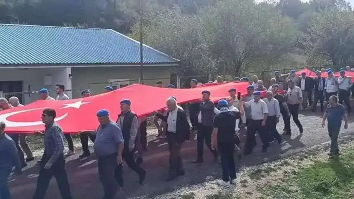 Komandolar Bilecikli şehit ailesini unutmadı