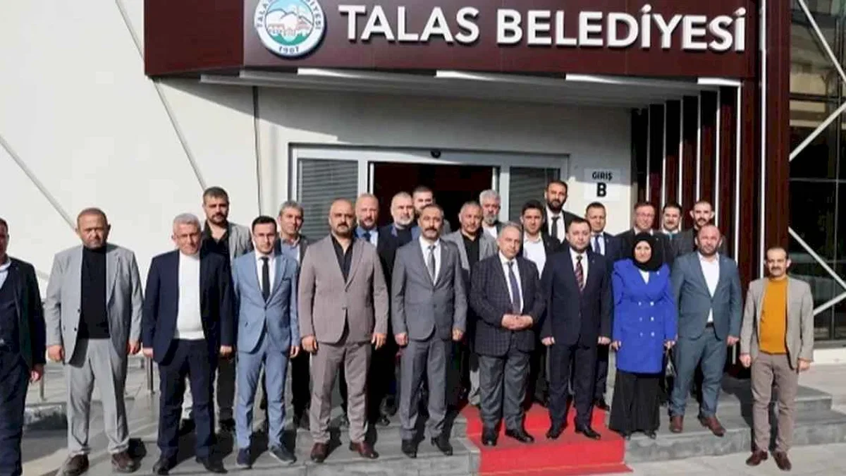 MHP Kayseri Kocasinan'dan Talas'a ziyaret