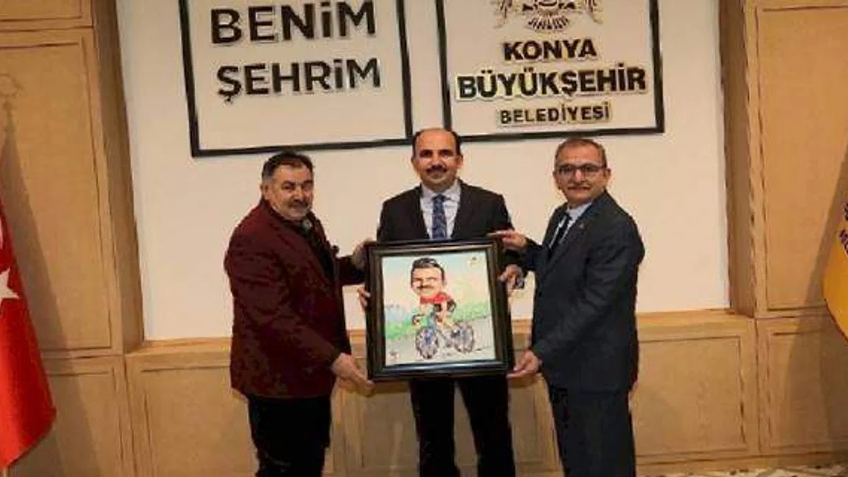 TSYD'den Altay'a anlamlı hediye