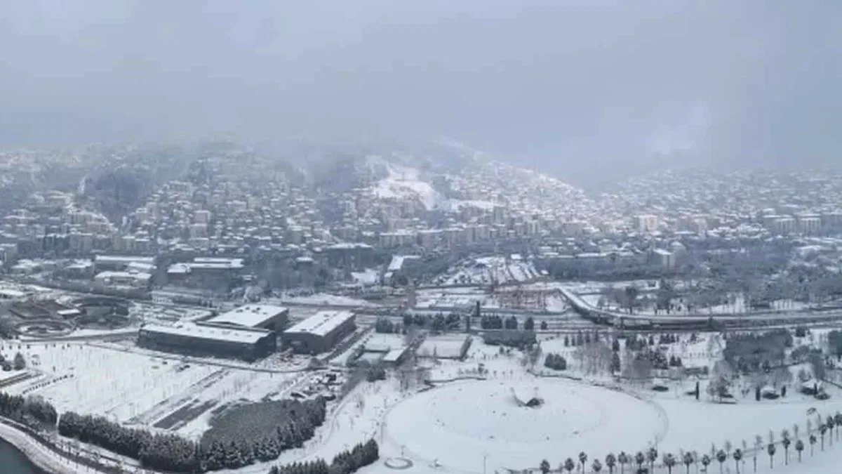 Kocaeli beyaz örtü ile kaplandı! Manzaralar ölümsüzleştirildi!