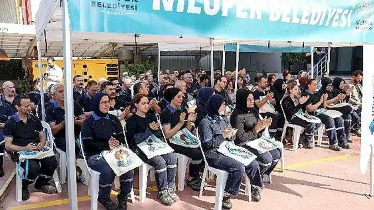 Fabrikada İşçilere Öykü Molası