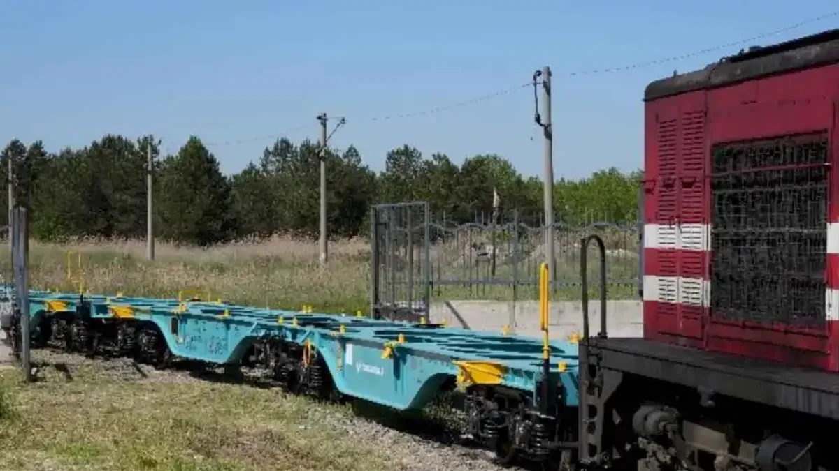Konteyner vagonlar TCDD'ye teslim edildi