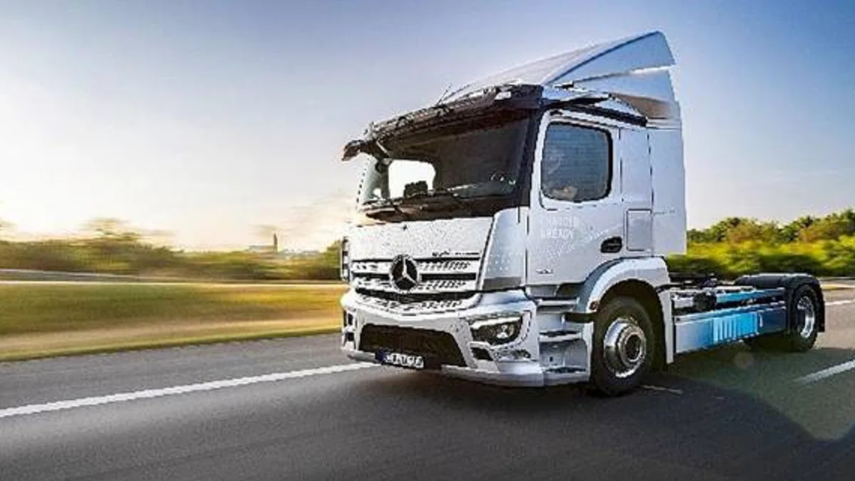 Mercedes-Benz eActros300 Türkiye'de test edilecek