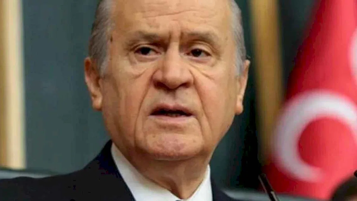 Bahçeli: Zafer meşalesi milli yüreklerin elinde parlayacak
