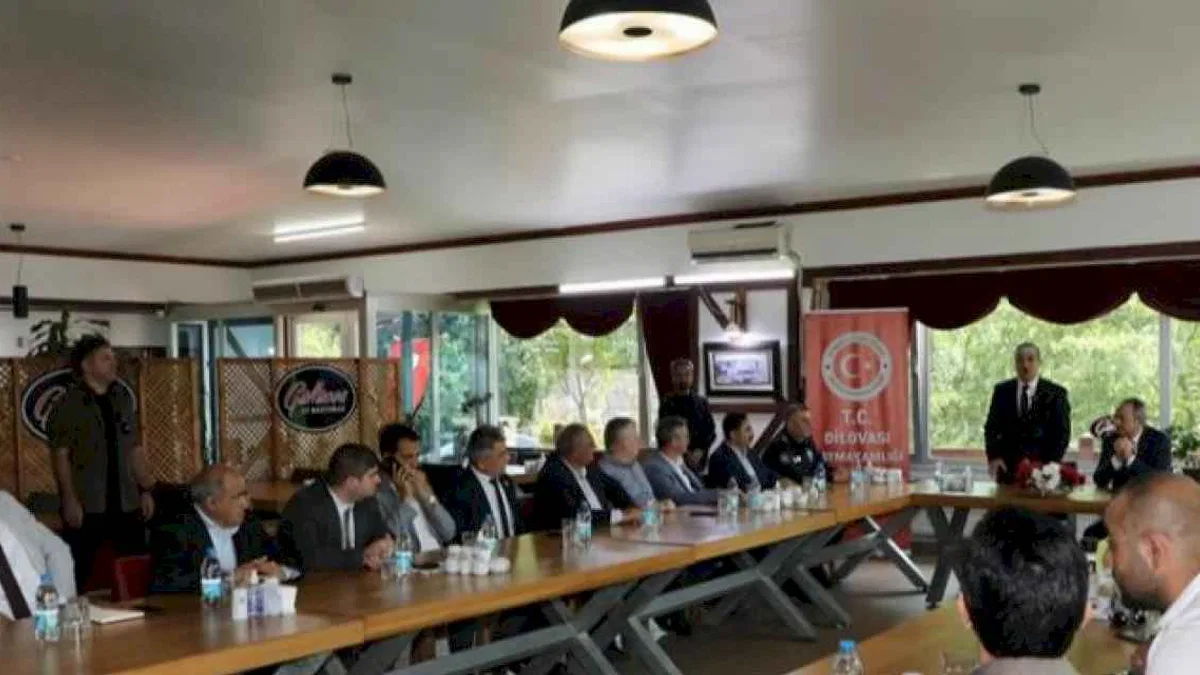 Kubilay ve Ömeroğlu muhtarları ağırladı