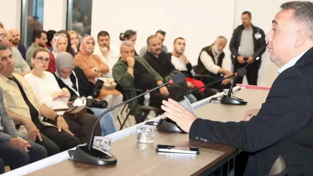 Şahin: Yeni medya koçbaşı gibi kullanılıyor