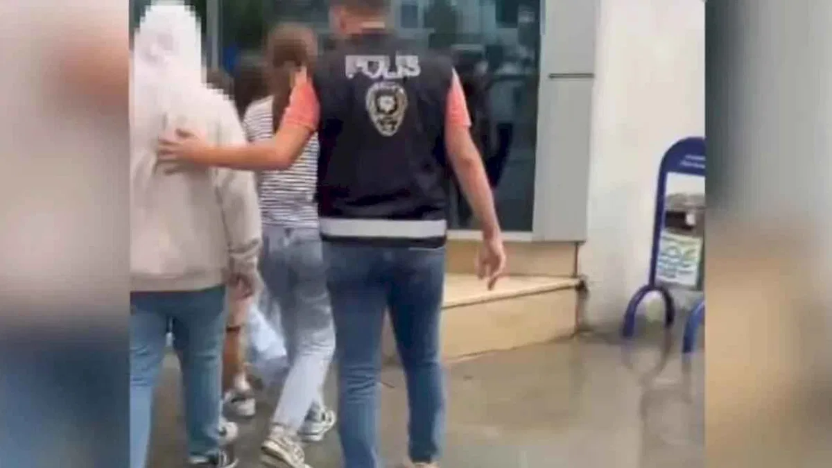 İstanbul Büyükçekmece'de bir çocuğu darp eden 8 çocuk yakalandı