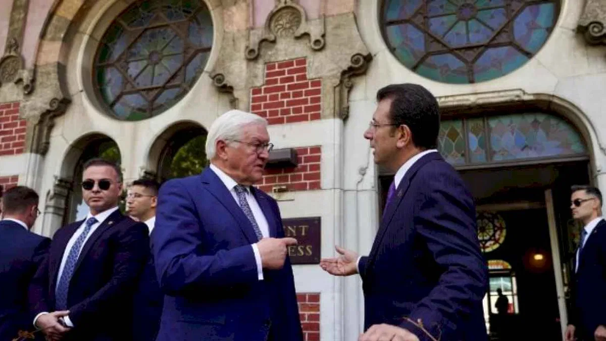 Almanya Federal Cumhurbaşkanı Sirkeci Garı'nda karşılandı