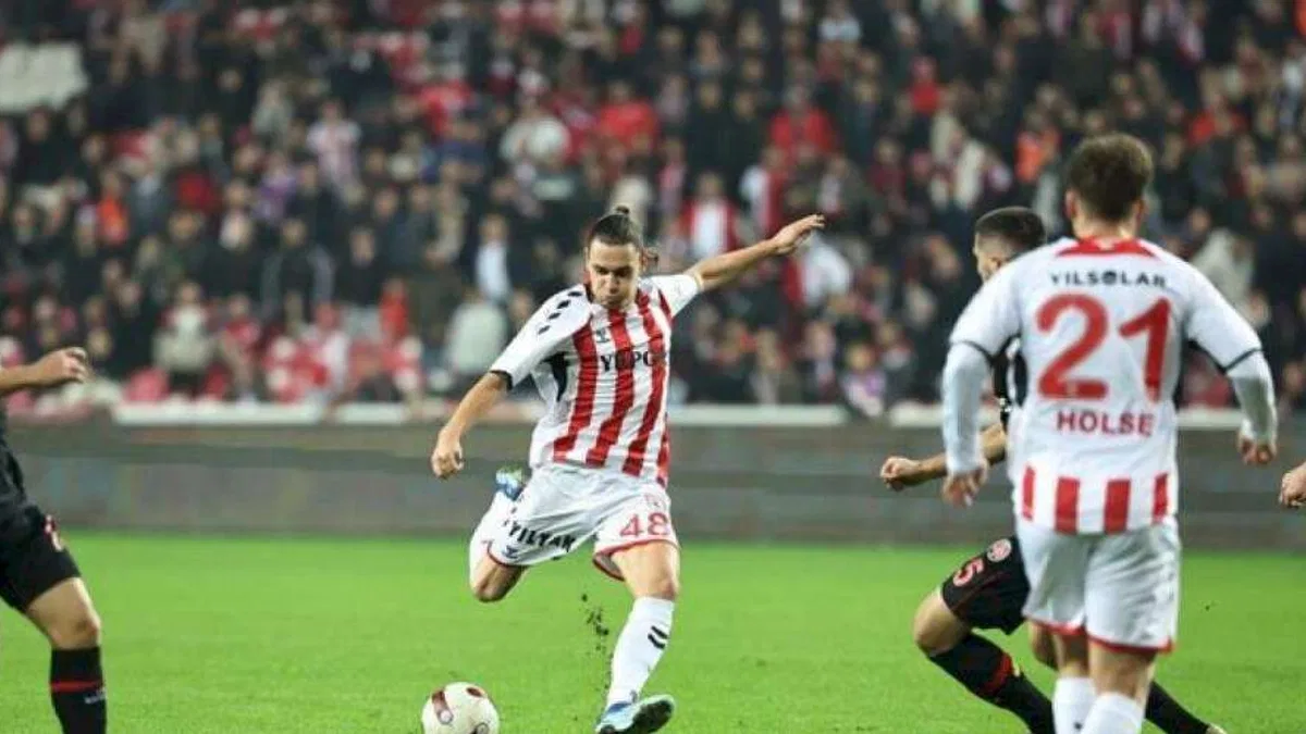 Samsunspor 1-0 Fatih Karagümrük (Maç Sonucu) Samsun evinde kazandı!