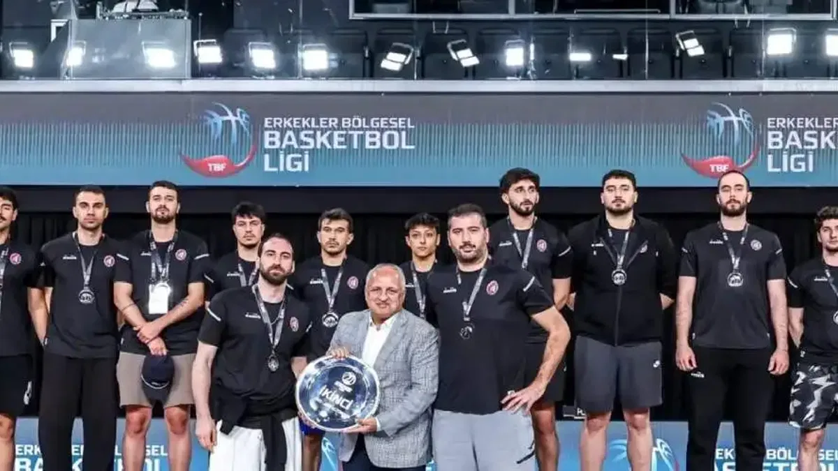 Çorum Belediyesi Basketbol Takımı 2. lige yükseldi