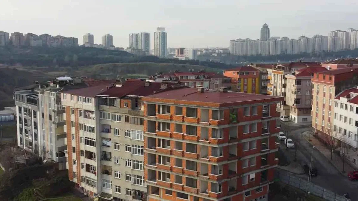 İstanbul'da 'yarısı bizden' kampanyası deprem korkularına son veriyor