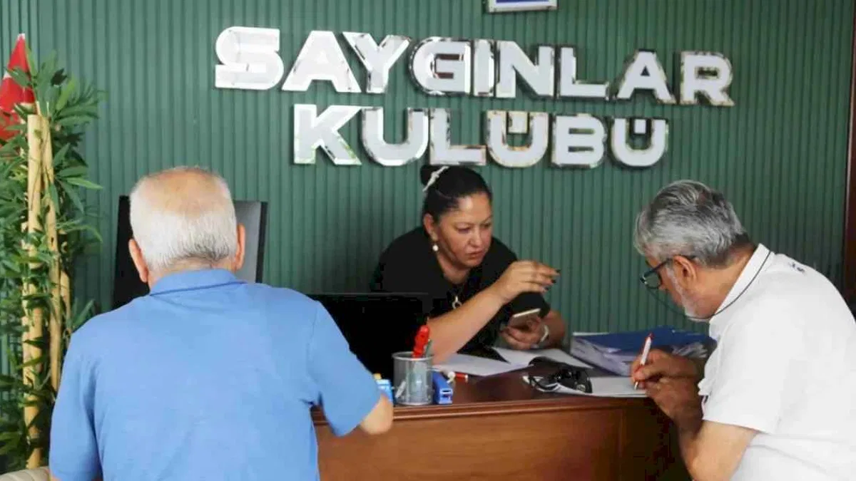 Kocaeli Saygınlar Kulübü üyeleriyle büyüyor