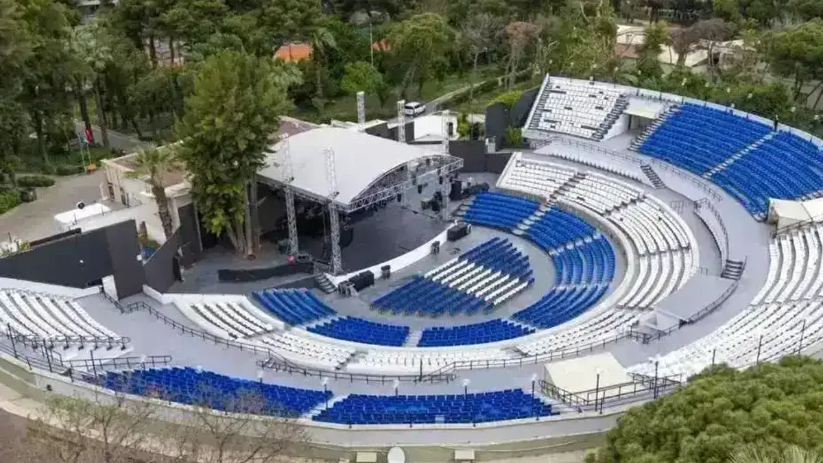 İzmir'de Açıkhava’ya VIP konforu