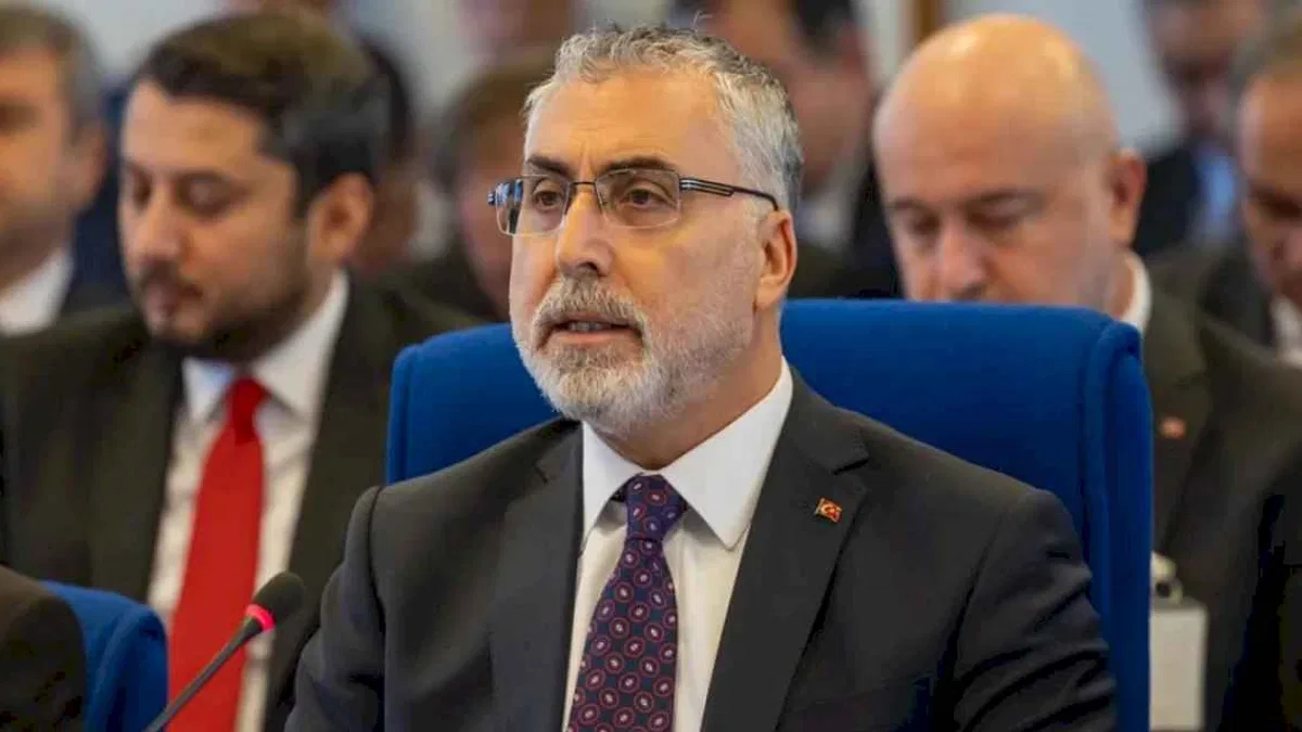 Bakan Işıkhan, büyük borçlu 5 belediyeyi açıkladı
