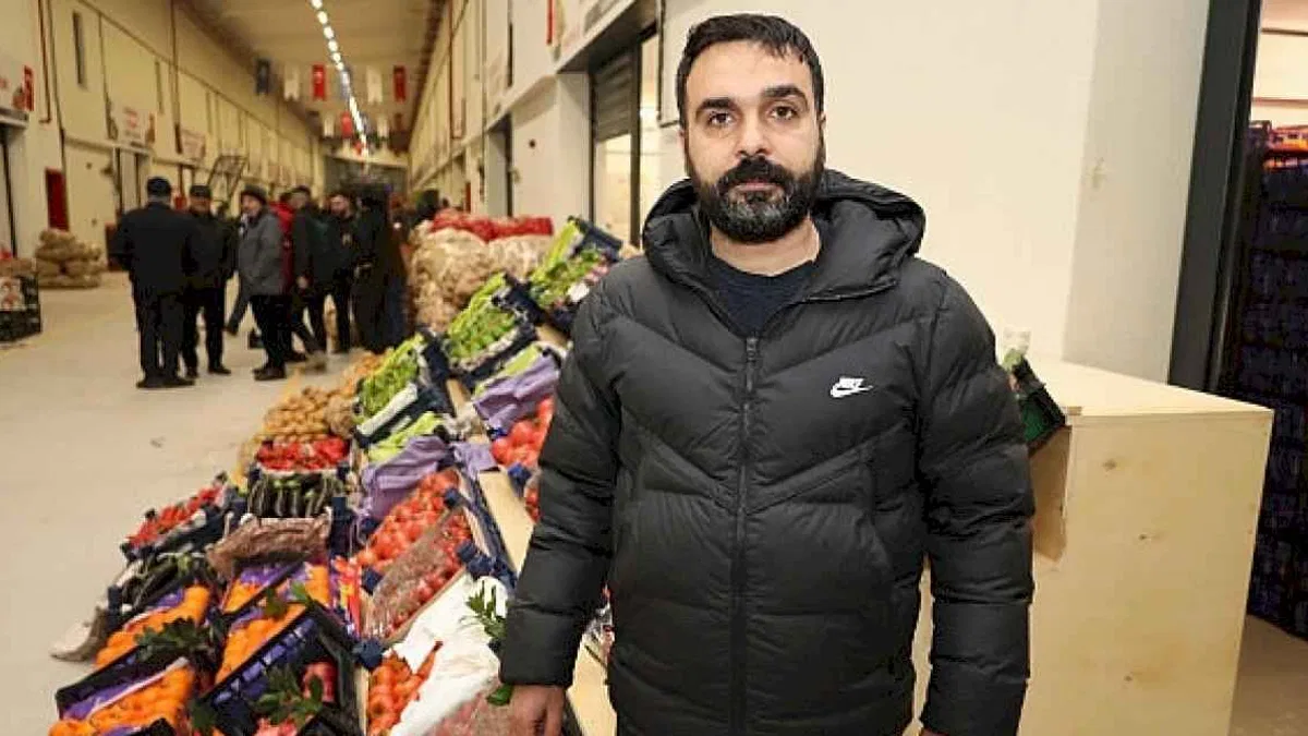 Batı Sebze Meyve Hali hizmet vermeye başladı; Bolluk ve bereket sizinle olsun