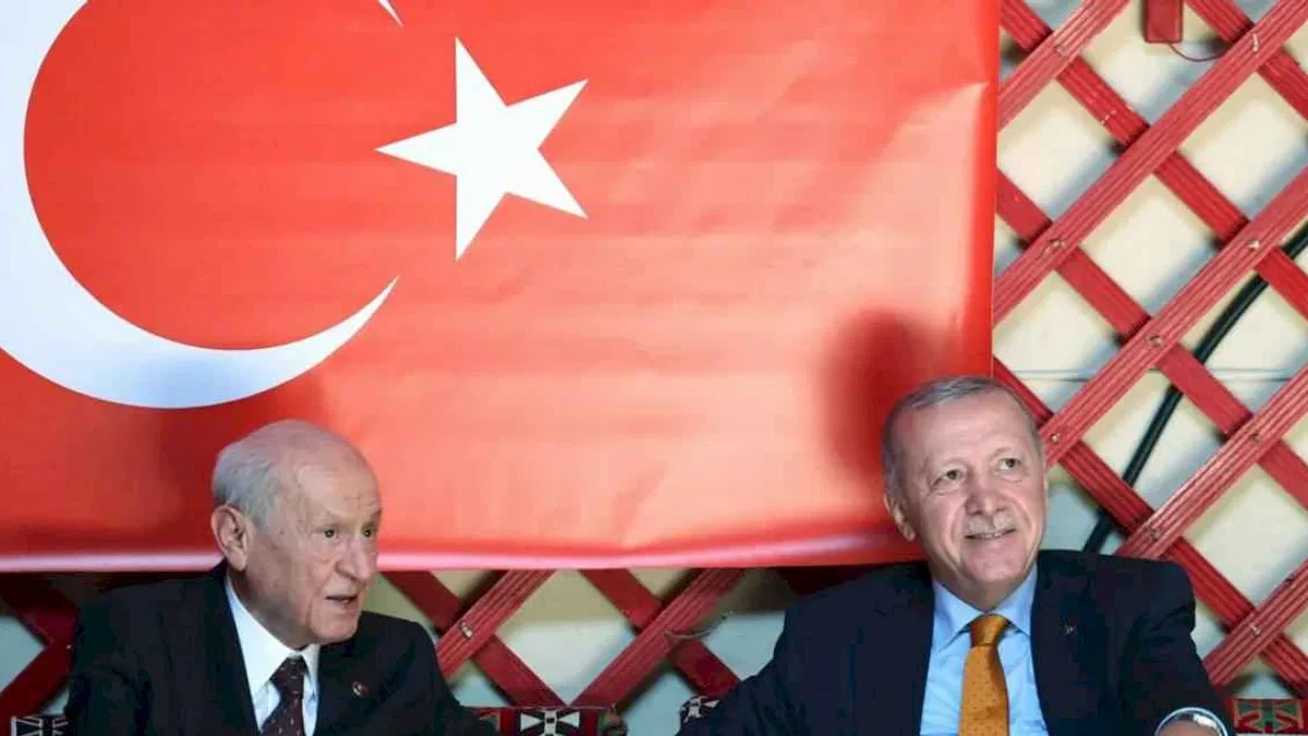 Bahçeli ve Erdoğan'dan Ahlat'ta anlamlı buluşma