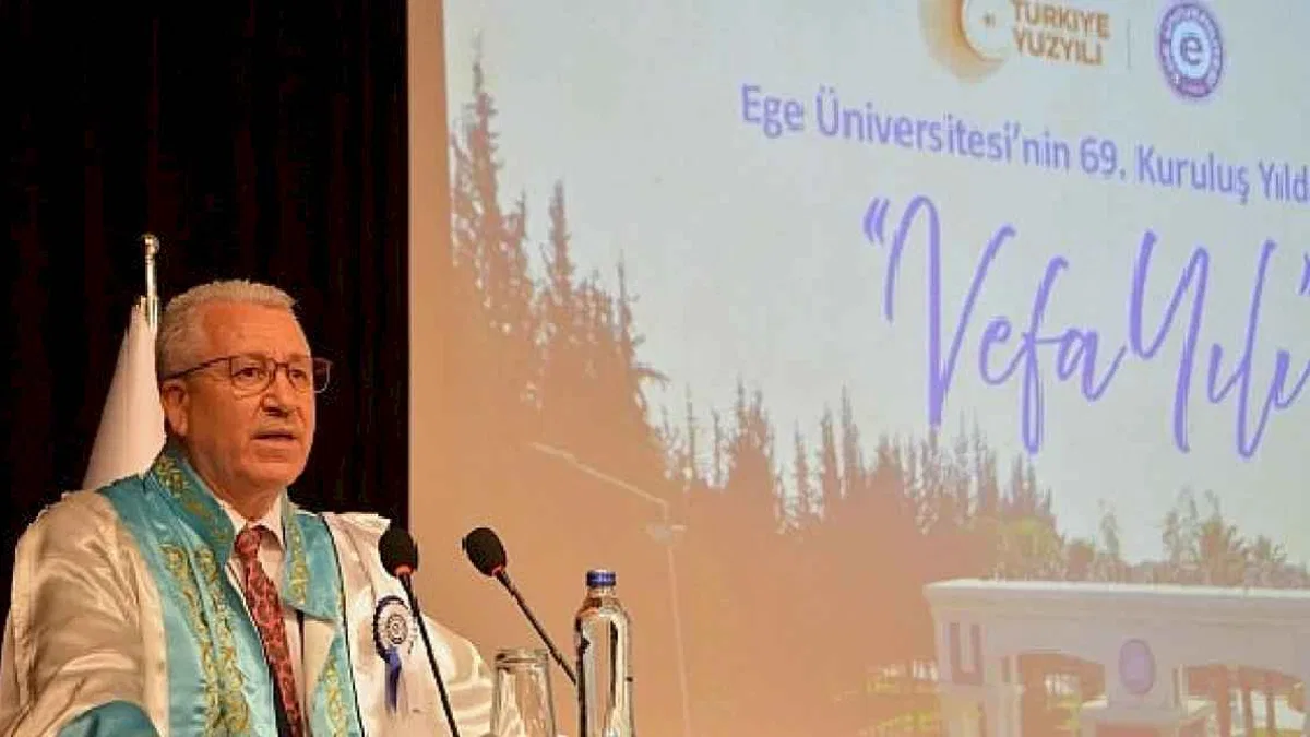 Ege Üniversitesi Tarım ve Ziraat alanında Türkiye'de ikinci dünyada ilk 250 içerisinde
