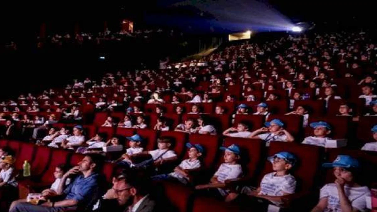 Bakanlıktan sinema salonlarına 14,2 milyon lira destek