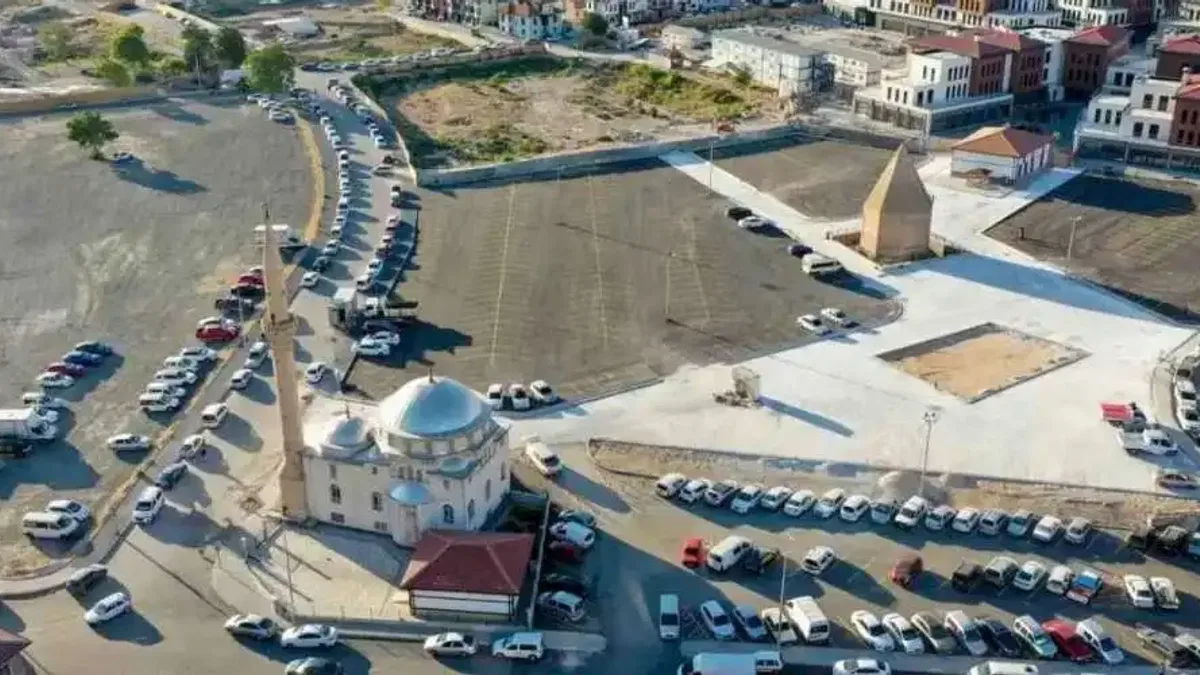 Suriçi ve Bedesten'e 850 araçlık otopark