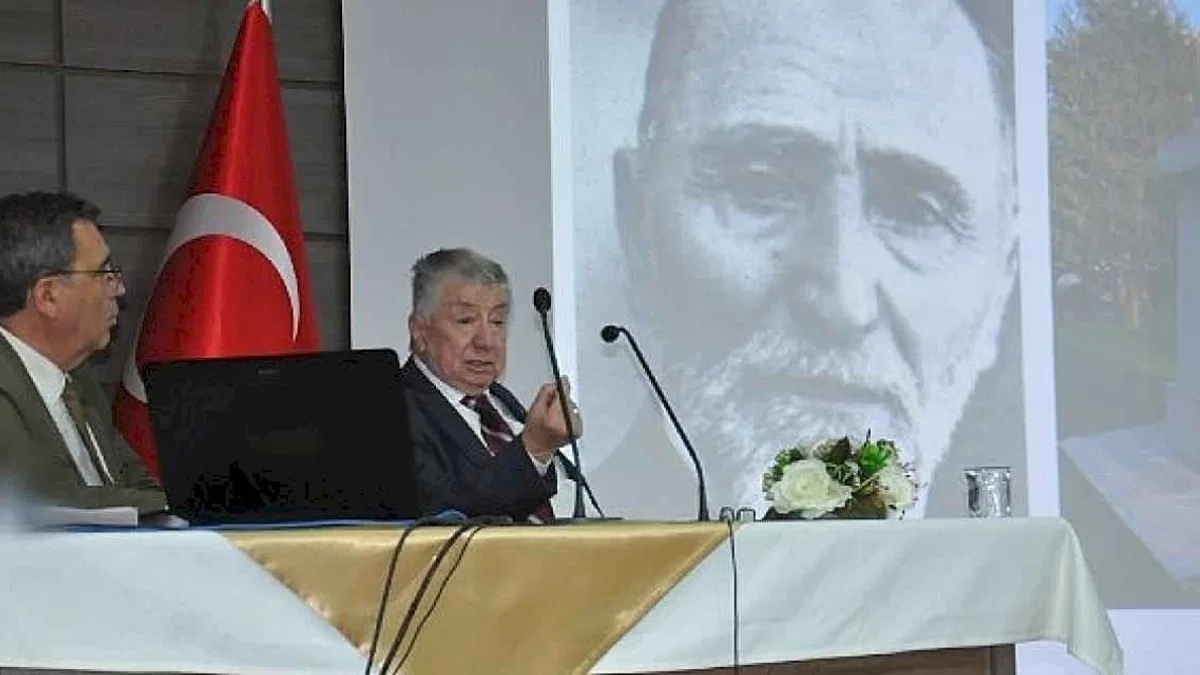 Dr. Eren Akçiçek, "Atatürk Dönemi Sağlık Devrimi"ni anlattı