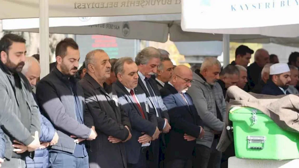ERÜ'den Prof. Dr. İbrahim Uzmay'a veda