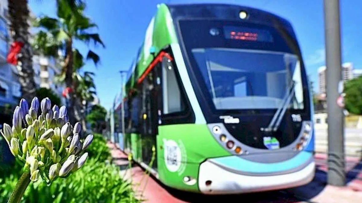 Elektrik arızaları tramvay seferlerini aksattı