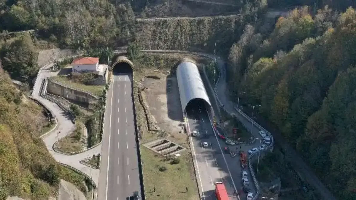 Yenilenen Bolu Dağı Tüneli hizmete girdi