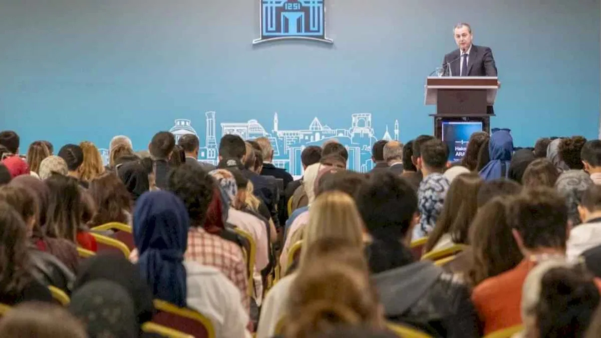 Hakan Aran, KTO Karatay Üniversitesi öğrencilerine ilham verdi
