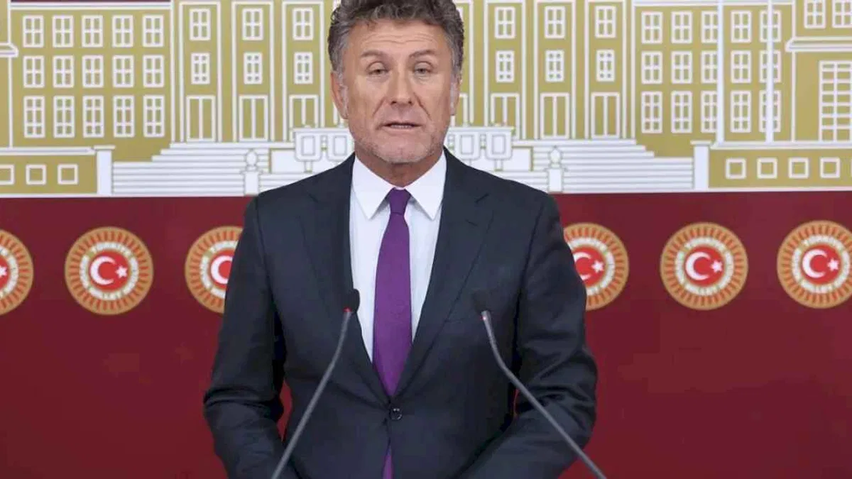 CHP’li Sarıbal: Çiftçi çöküşte, Saray enkazı örtüyor!