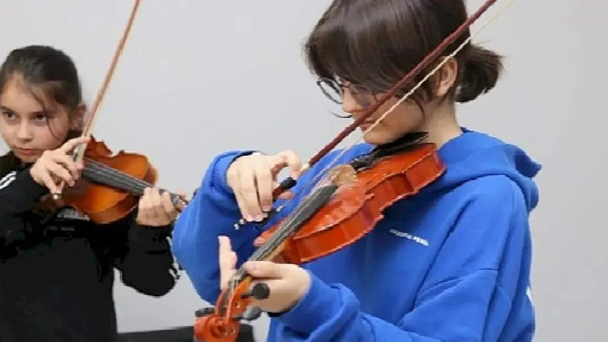 Ücretsiz Piyano ve Keman Kursları Başladı