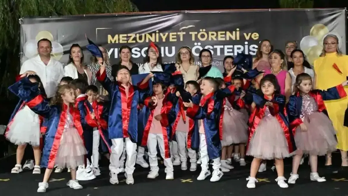 Büyükşehir Çocuk Eğitim Merkezlerinde mezuniyet heyecanı