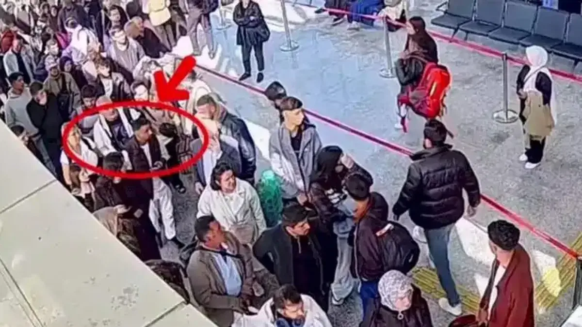 Hakkari’de havalimanı bağlantılı uyuşturucu operasyonu: 15 gözaltı