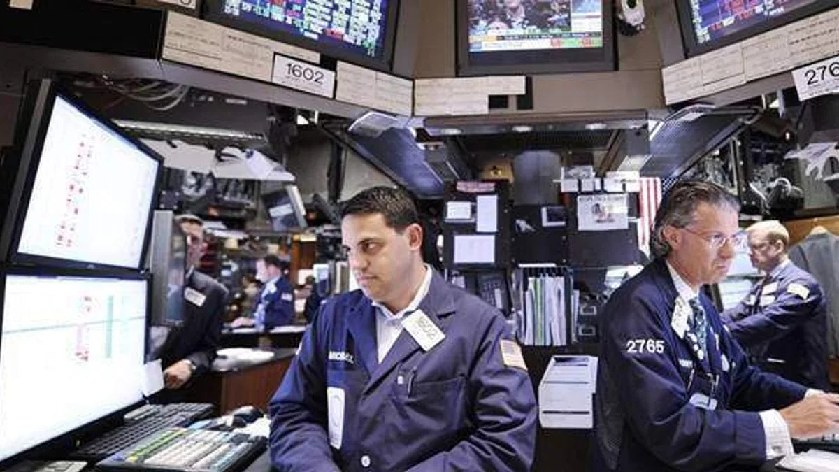 New York borsası düşüşle açıldı