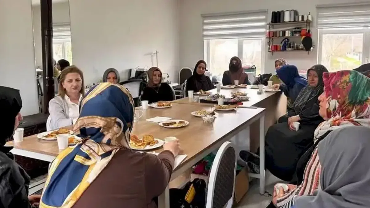 Sakarya'da 'Kadın Kadına' projesi 16 ilçede sahada