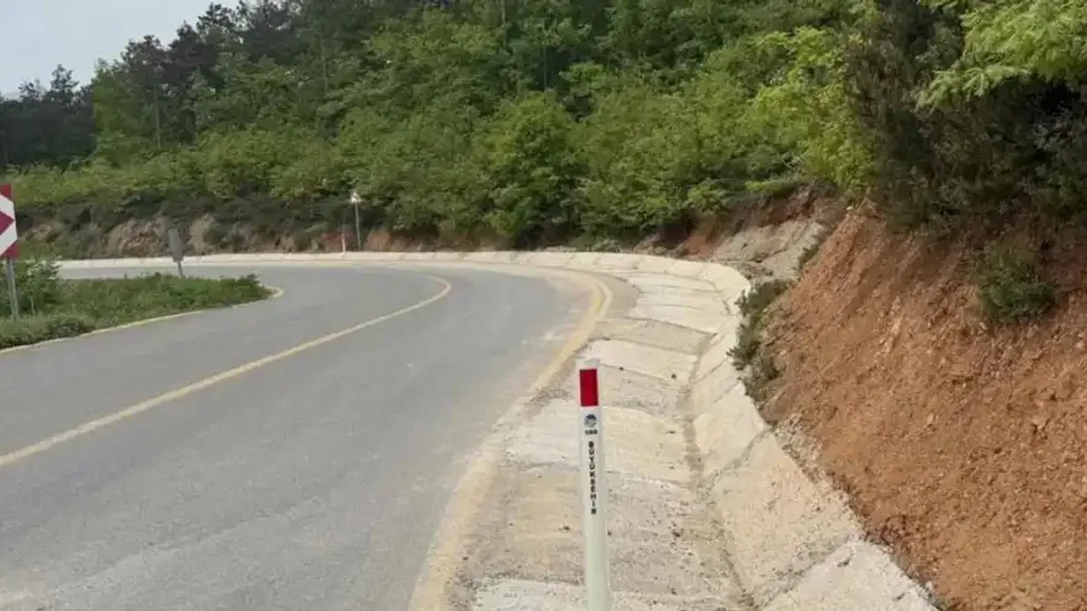 Sakarya’da güvenli ulaşım için 2 ilçeye 20 kilometrelik montaj