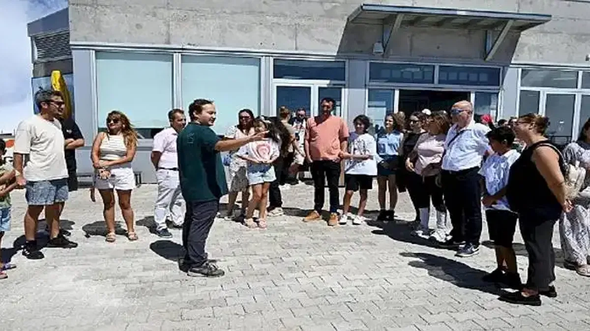 Başkan Topaloğlu öğrencilerle Tahtalı Dağı'na çıktı