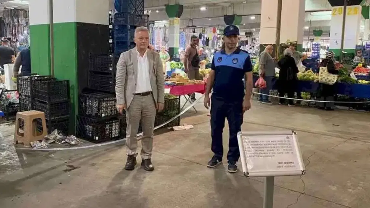 İzmit'te kötü muameleli pazarcıya 'tezgâh men' cezası!