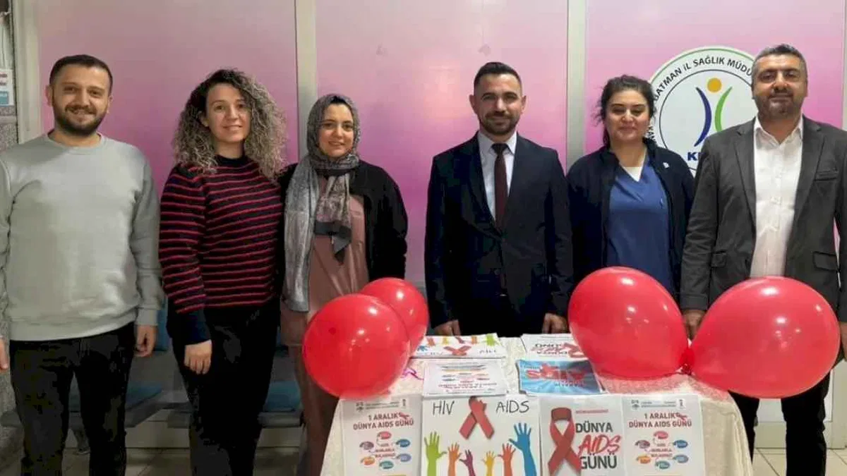 Batman Kozluk Devlet Hastanesi’nde AIDS farkındalığı