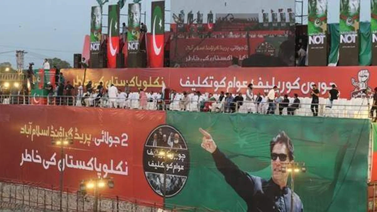 Pakistan'da erken seçim tartışmaları yeniden alevlendi