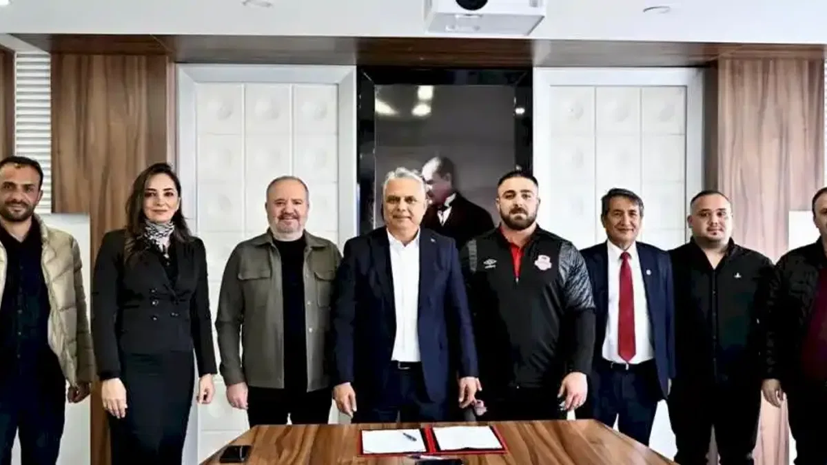 Muratpaşa’ya taze kan: Osman Kan