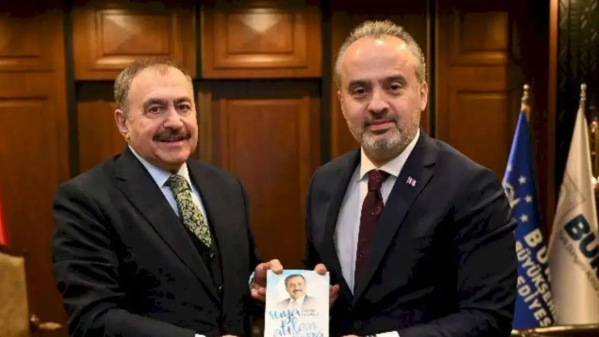 Eski bakan Eroğlu'ndan Bursa Büyükşehir'e nezaket