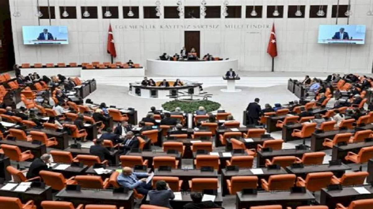 1,1 trilyon liralık ek bütçe kabul edildi