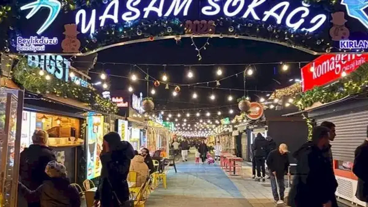 İstanbul Beylikdüzü'nde kış festivali başladı