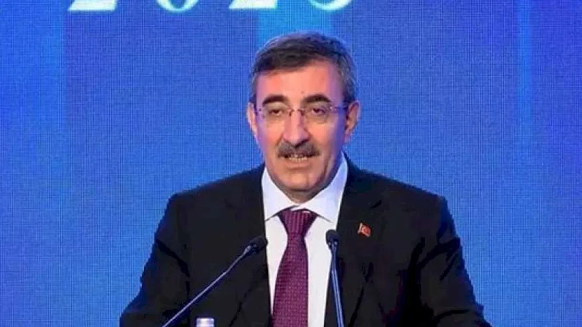 Cevdet Yılmaz: İşsizlik oranı son 11 yılın en düşüğü