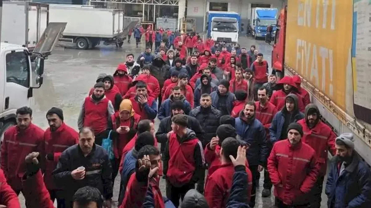 7 bin 875 dağıtım çalışanı Migros'un kadrosunda