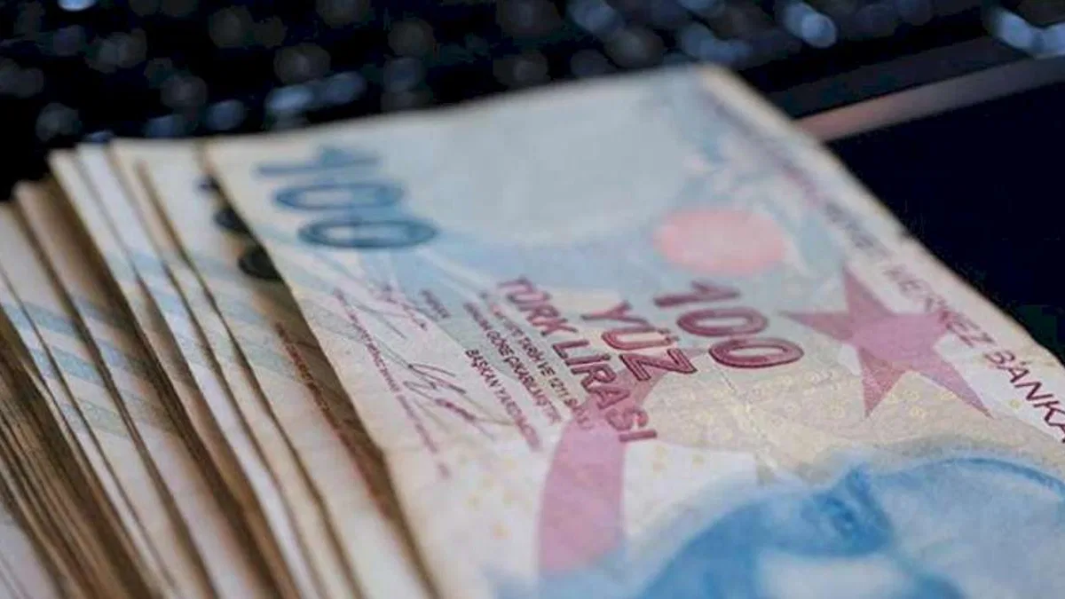 Milyonlarca emekli bunu bekliyordu! AK Partili Muş'tan ikramiye açıklaması