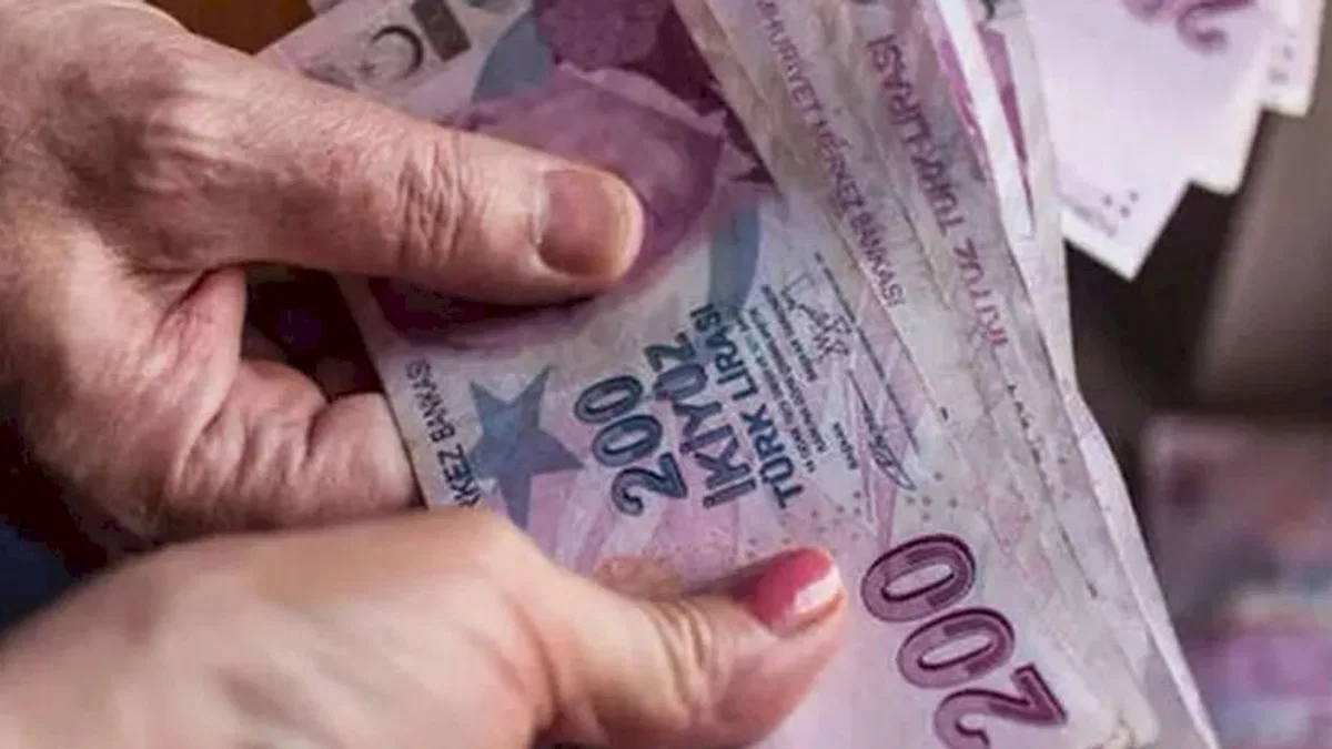 En düşük emekli aylığı 20 bin TL oldu