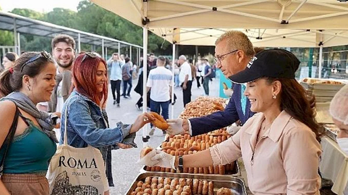 Rektör Prof. Dr. Budak'tan Öğrencilere Sıcak Karşılama